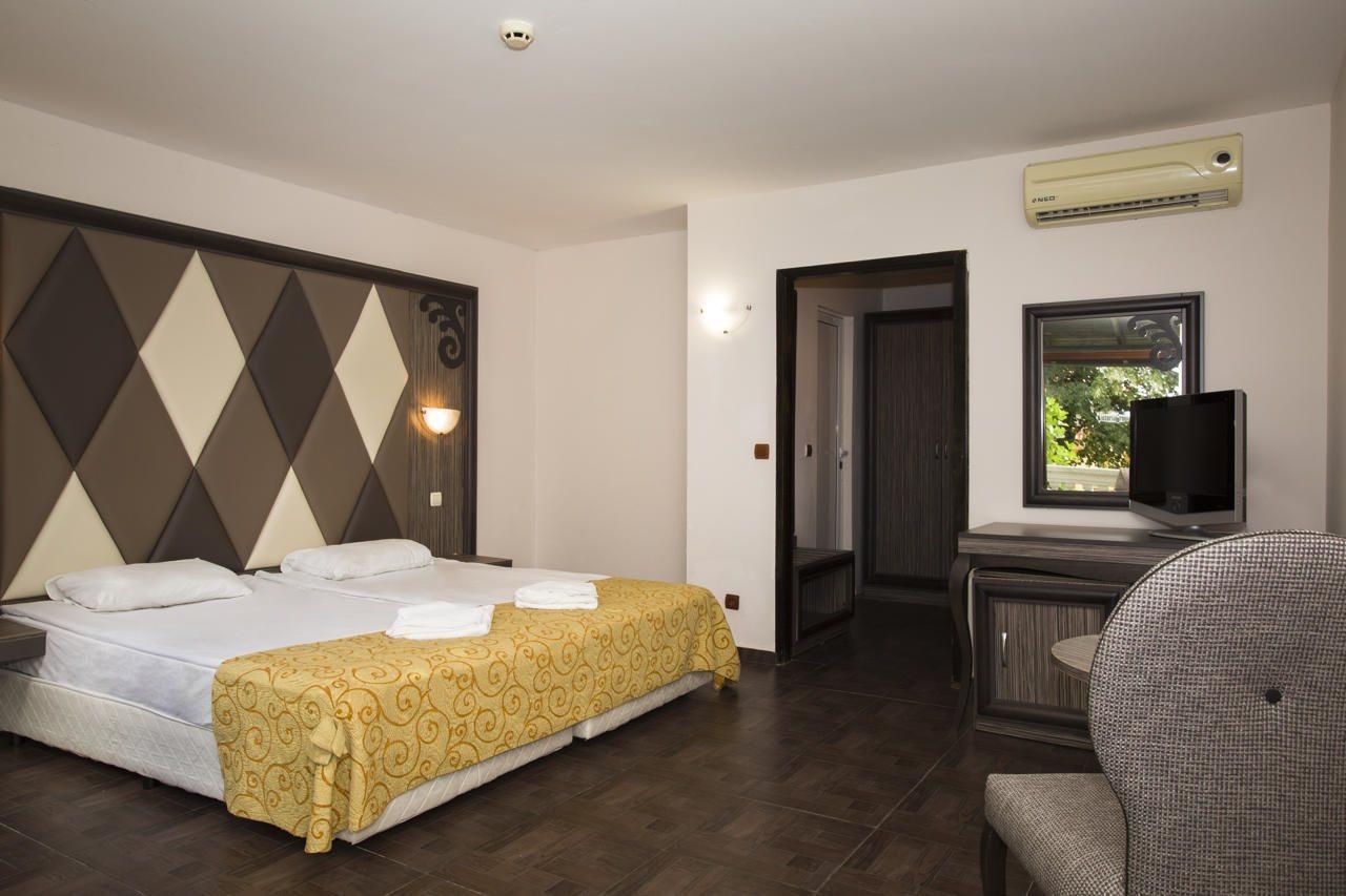 Elenite Villas ภายนอก รูปภาพ